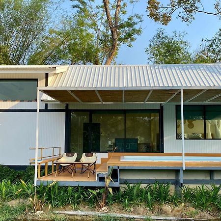 Baan Nai Baan Nok Resort ناخون نايوك المظهر الخارجي الصورة