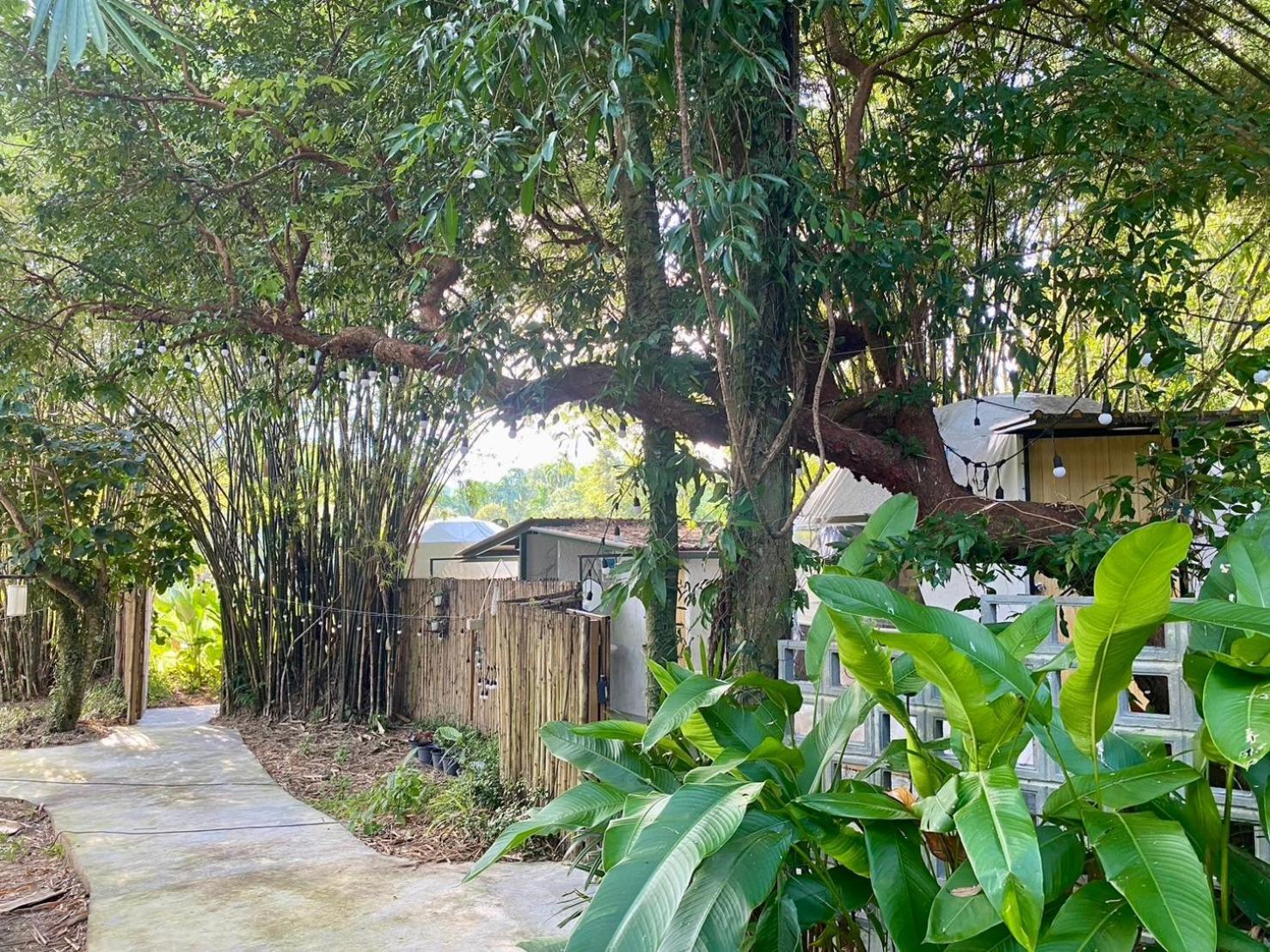 Baan Nai Baan Nok Resort ناخون نايوك المظهر الخارجي الصورة