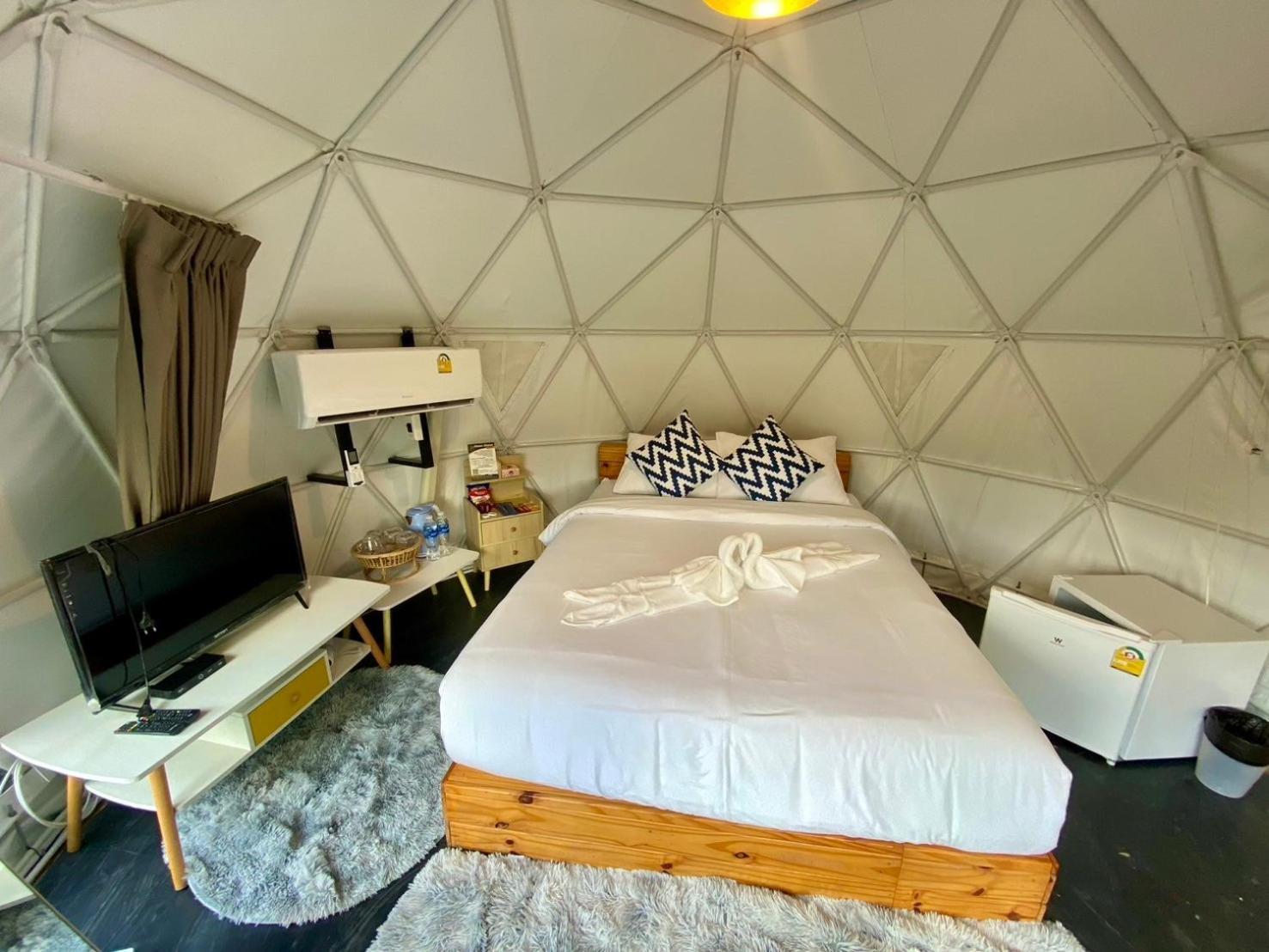 Baan Nai Baan Nok Resort ناخون نايوك المظهر الخارجي الصورة