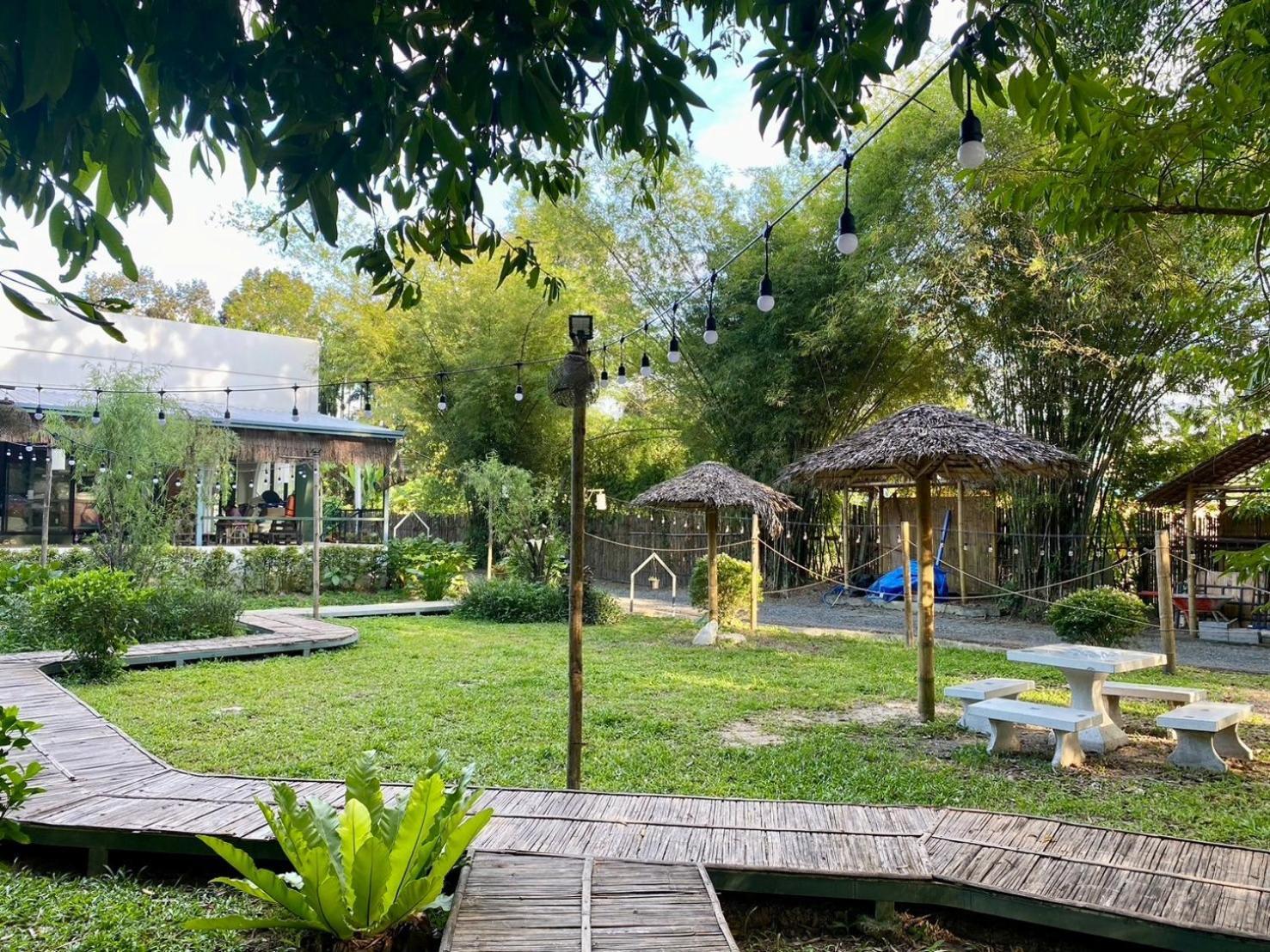 Baan Nai Baan Nok Resort ناخون نايوك المظهر الخارجي الصورة